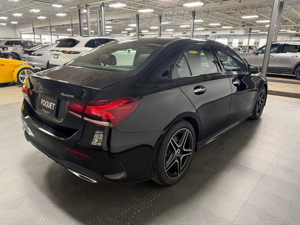 Used 2022 Mercedes-Benz A 220 4MATIC w/ AMG Line image 4