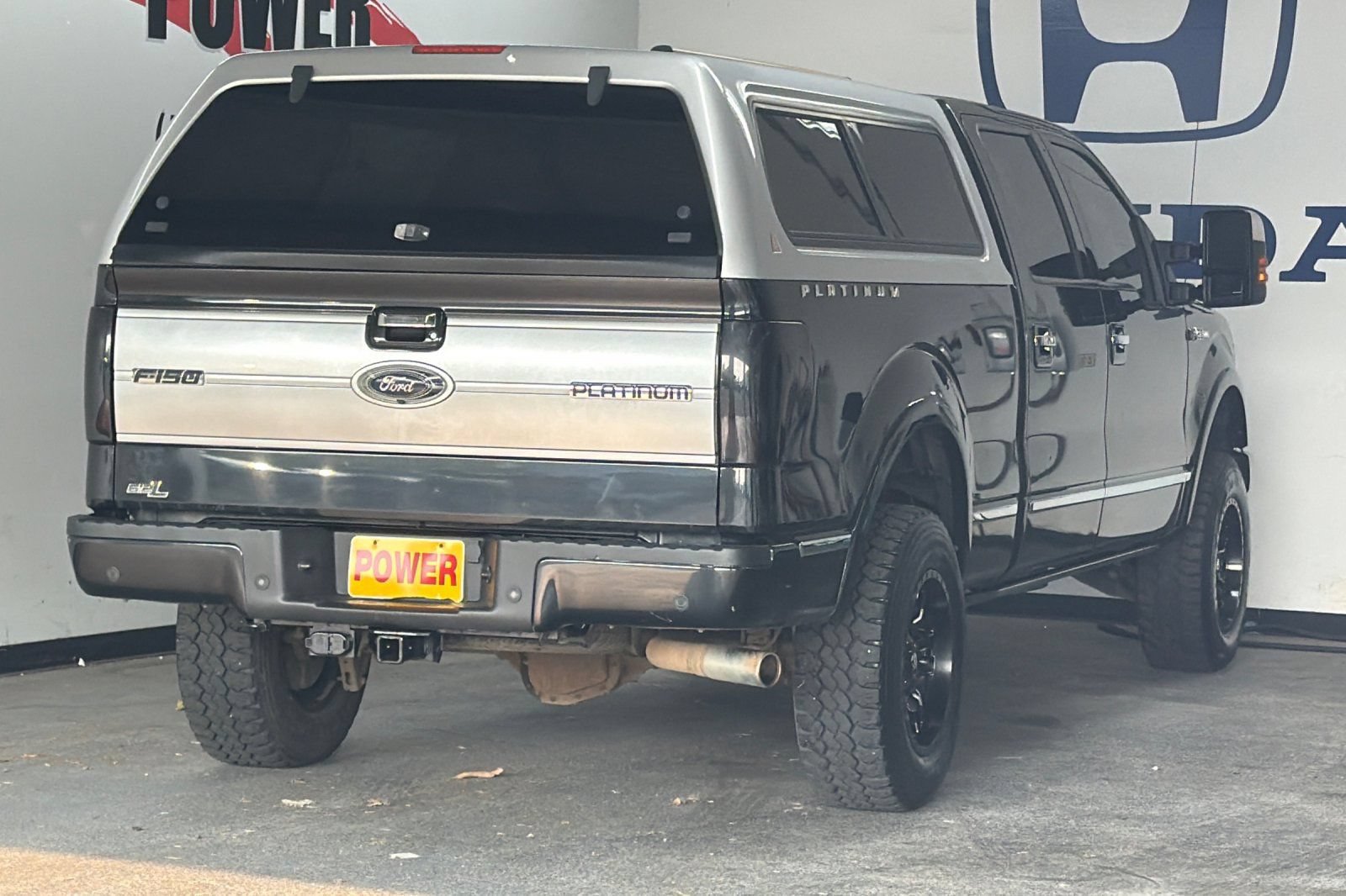 Used 2013 Ford F150 Platinum AWD/4WD image 3