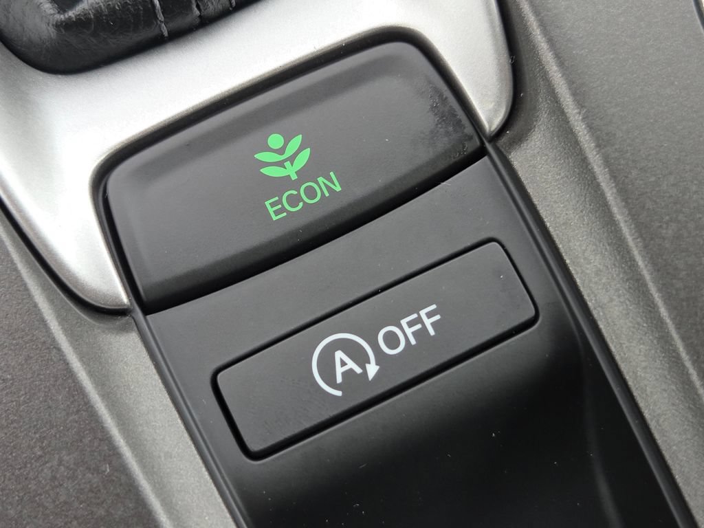 Certified 2021 Honda Accord LX image 9