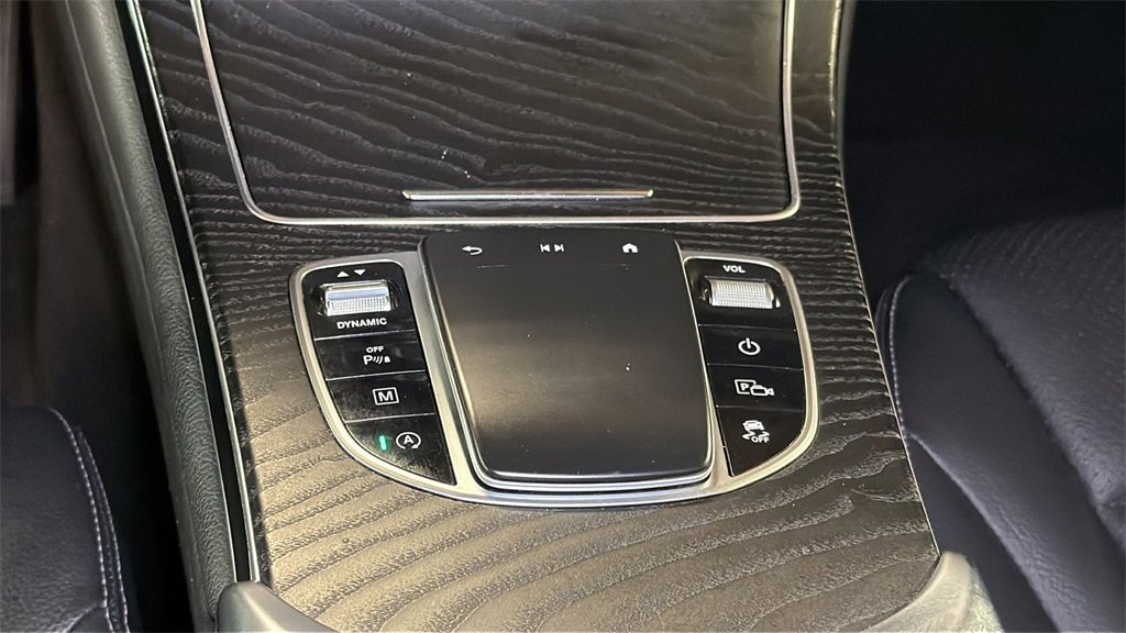 Used 2021 Mercedes-Benz GLC 300 4MATIC w/ AMG Line image 23