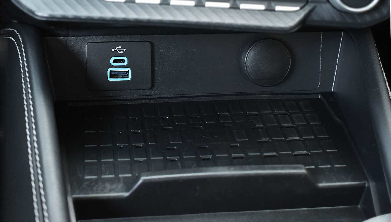 Used 2024 Ford Mustang GT Premium w/ GT Performance Package image 26