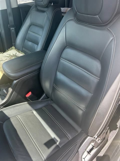 Certified 2022 GMC Canyon Denali RWD image 7
