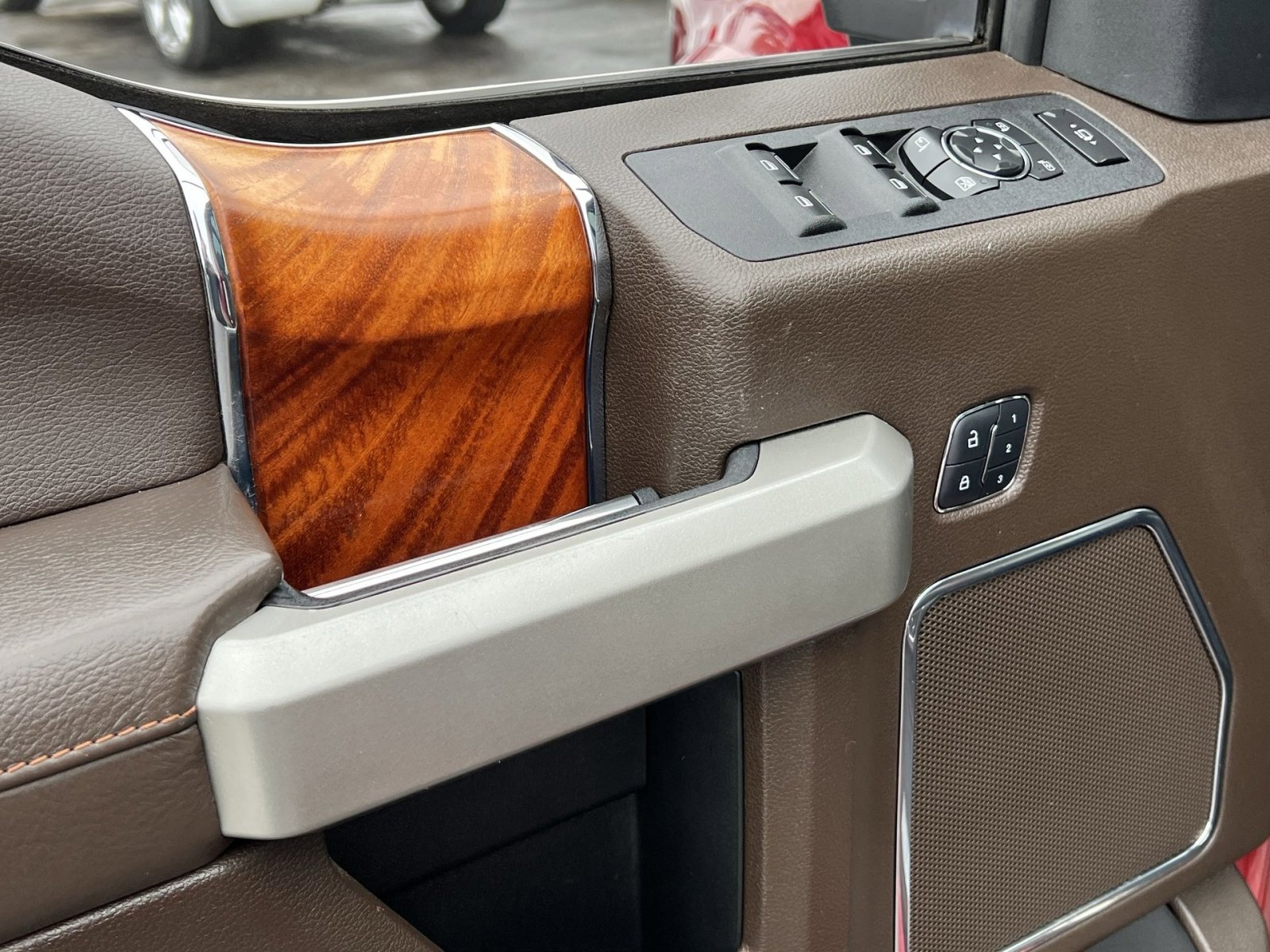 Used 2017 Ford F450 King Ranch w/ King Ranch Ultimate Package image 15