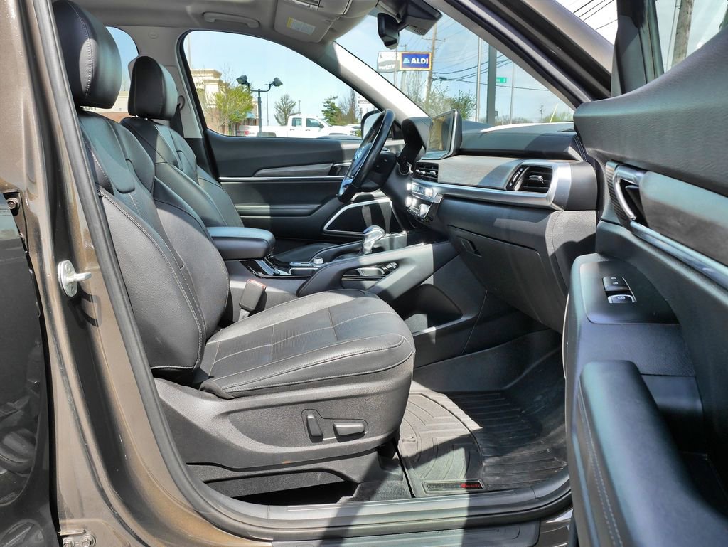 Used 2021 Kia Telluride EX AWD/4WD image 12