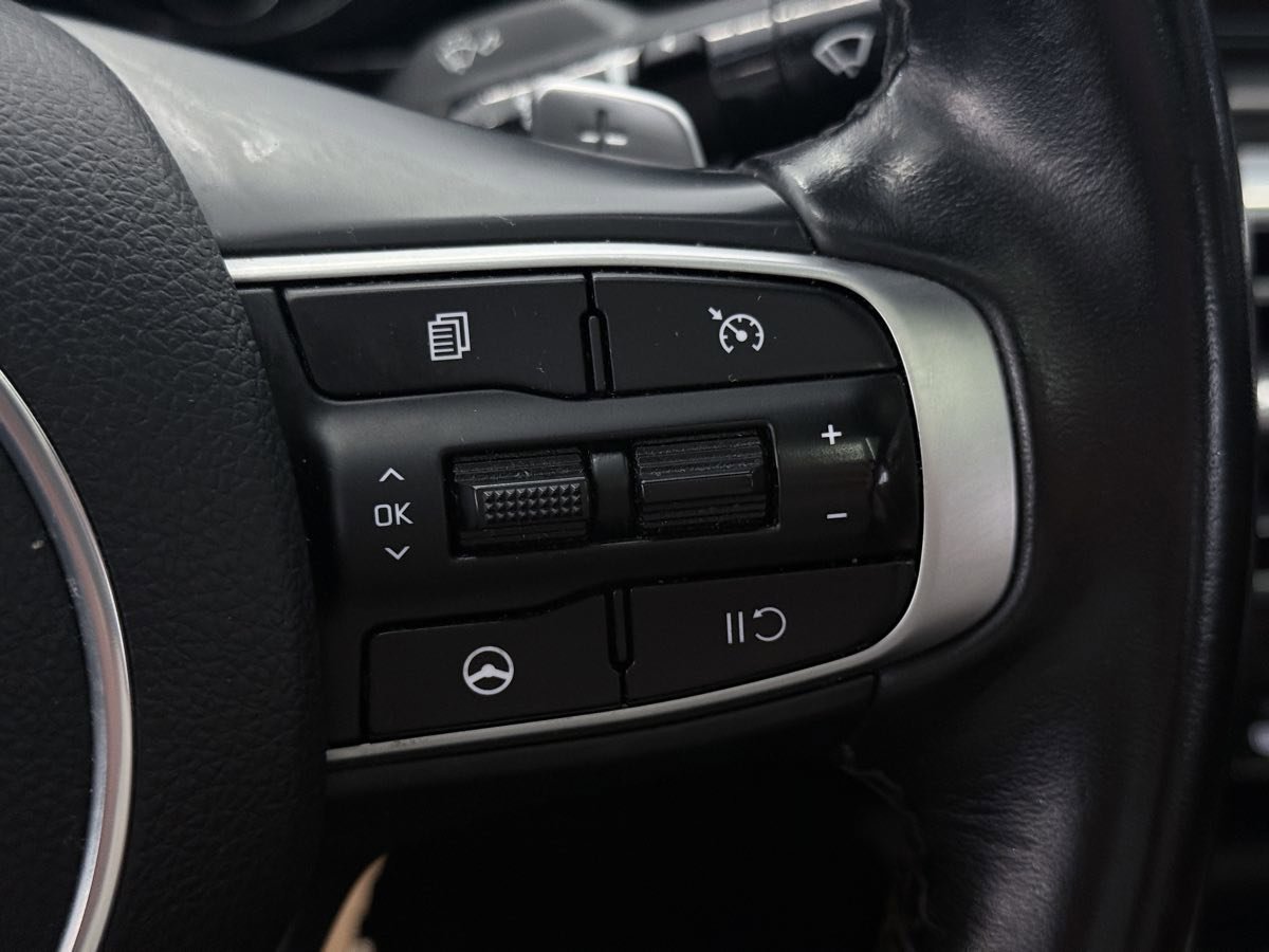 Used 2024 Kia K5 GT image 47