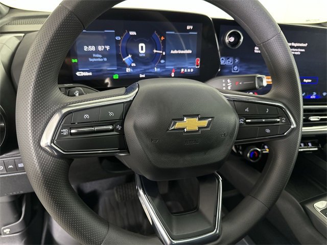New 2026 Chevrolet Equinox EV LT image 11
