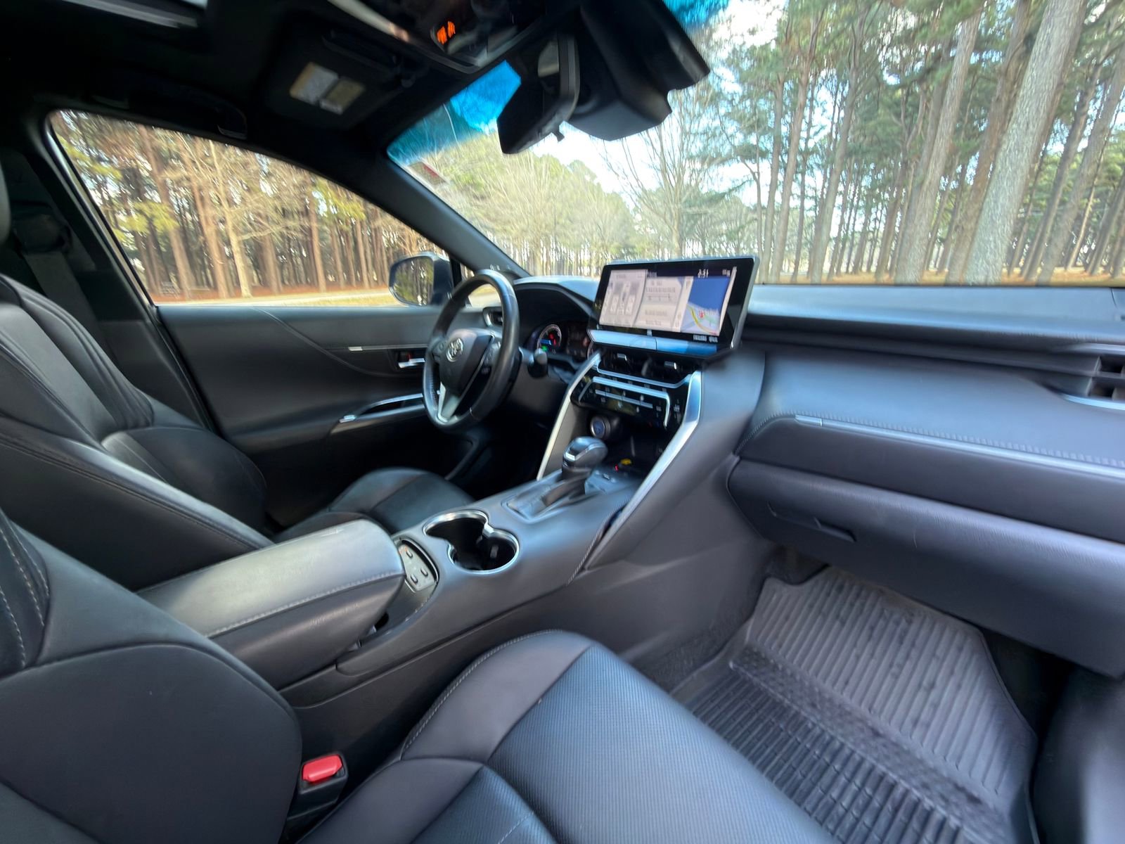 Used 2021 Toyota Venza Limited w/ Advanced Technology Package image 19