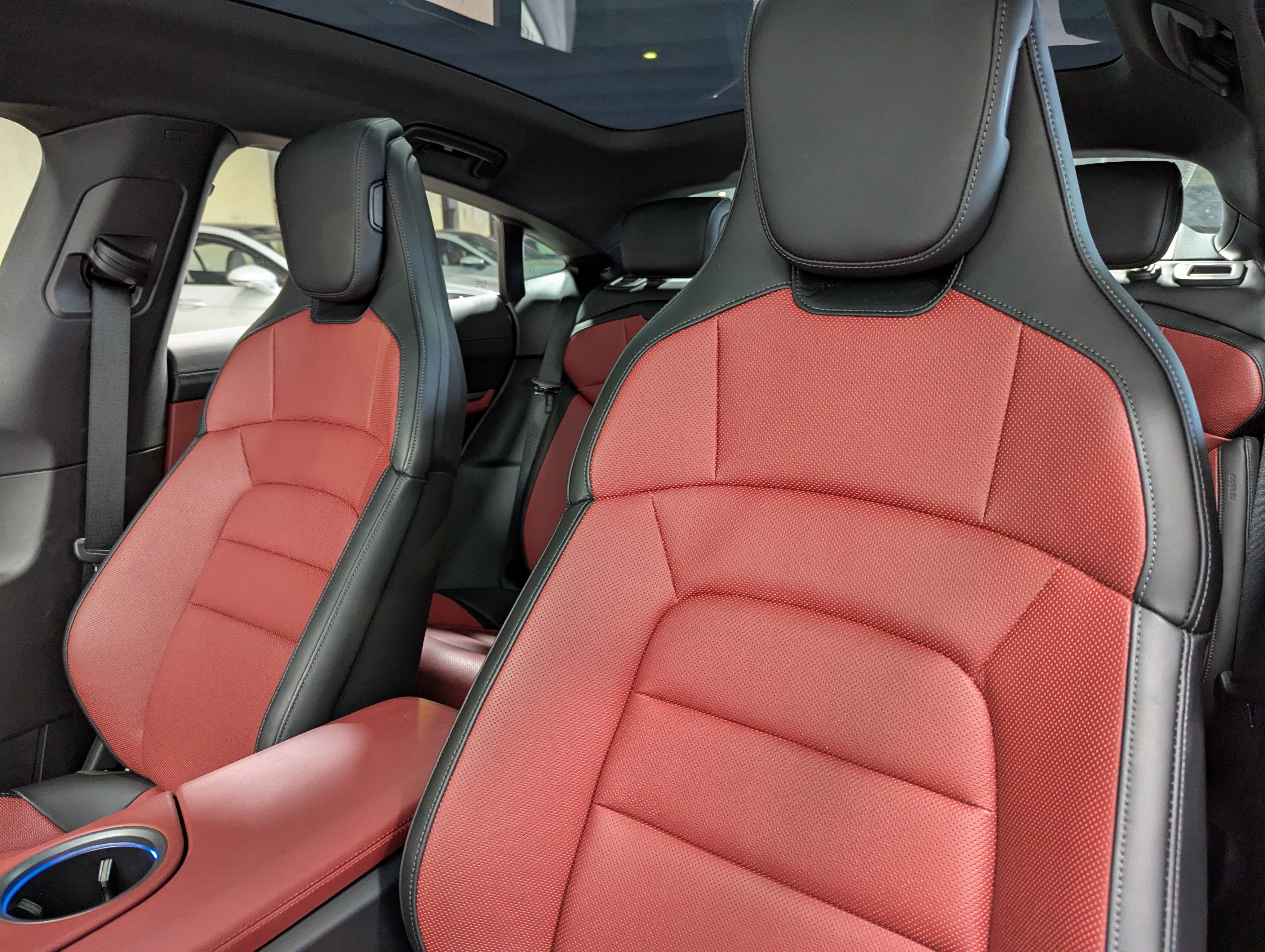 Used 2025 Porsche Taycan 4S image 5