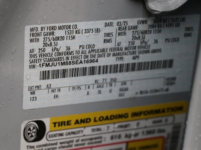 Used 2025 Ford Expedition Platinum image 31