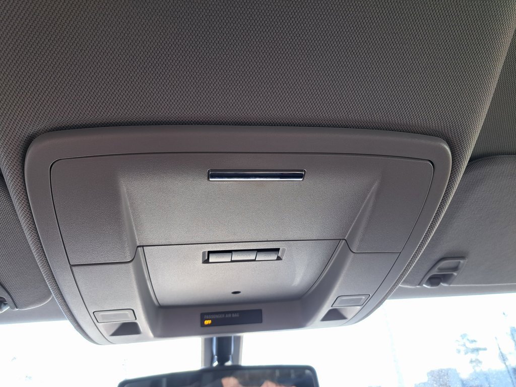 Used 2018 Chevrolet Silverado 1500 LT w/ All Star Edition image 21