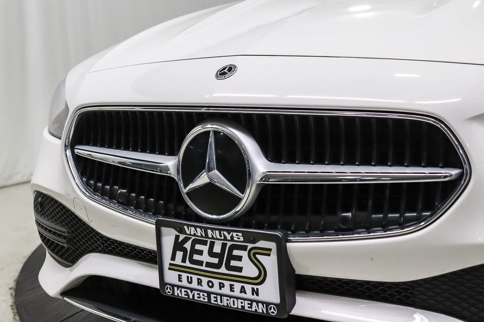 Used 2024 Mercedes-Benz C 300 Sedan image 8