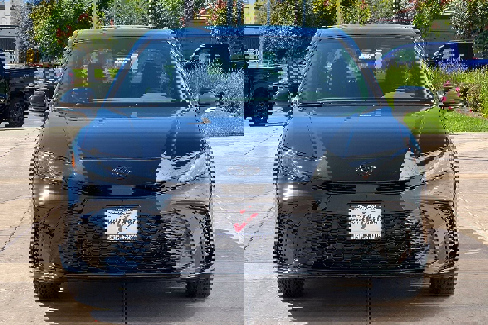 New 2026 Toyota Camry Hybrid image 10