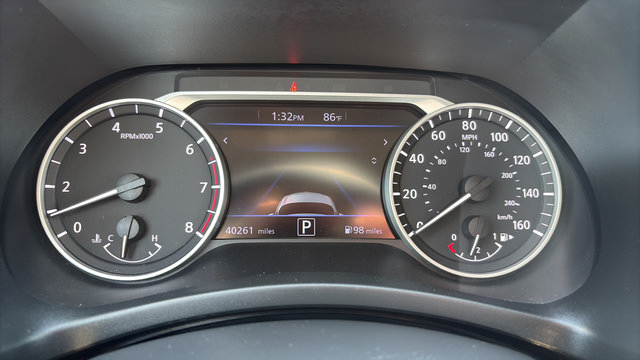 Used 2022 Nissan Sentra SV FWD image 16