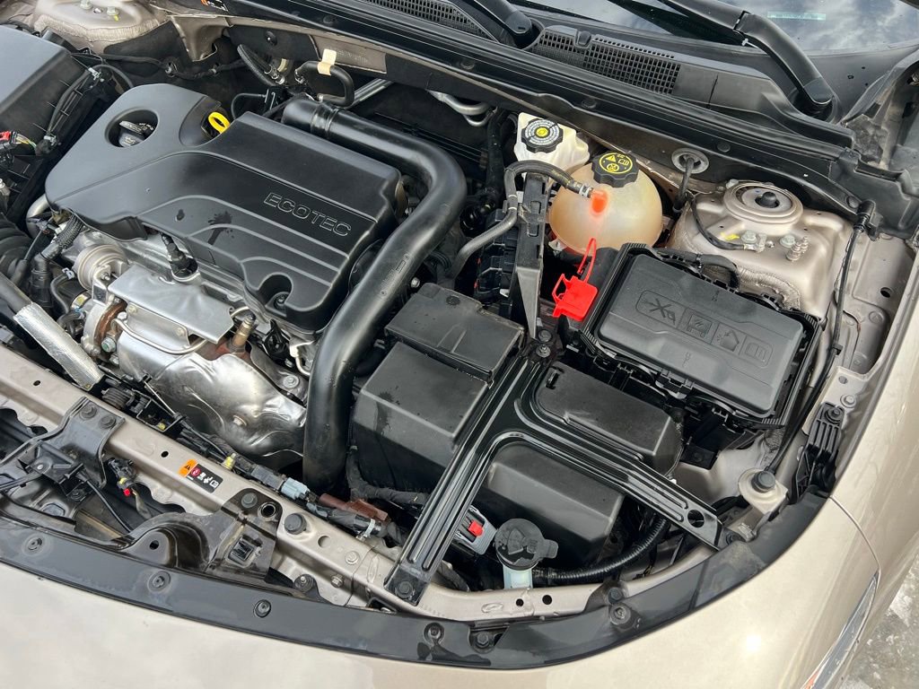 Used 2024 Chevrolet Malibu LS image 38