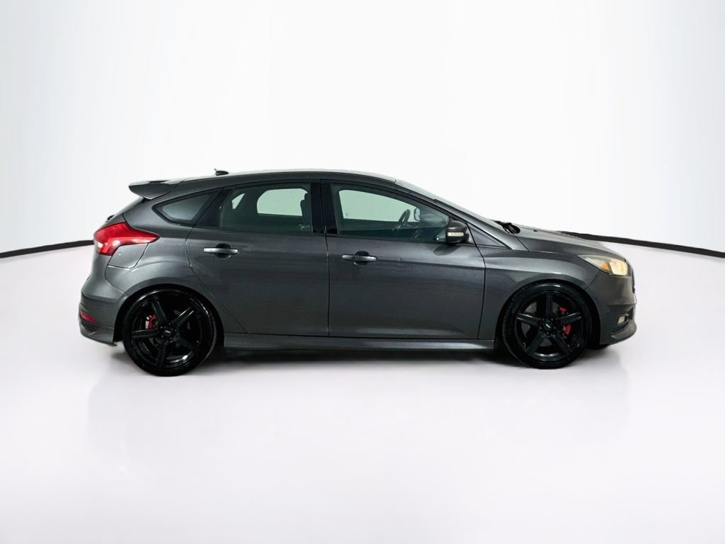 Used 2015 Ford Focus ST FWD image 8