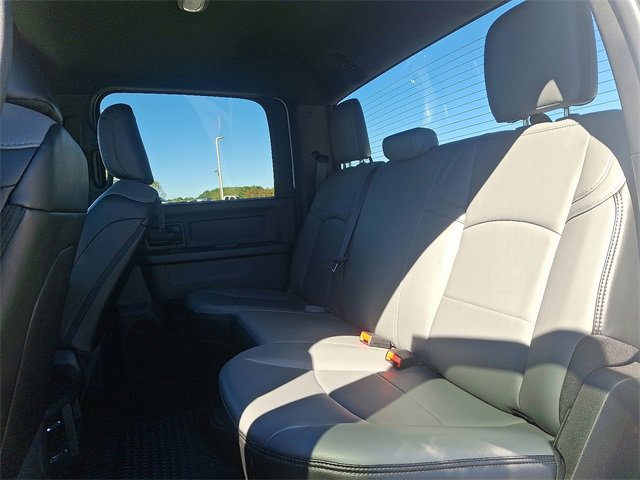 Used 2023 RAM 3500 Tradesman w/ Chrome Appearance Group image 10