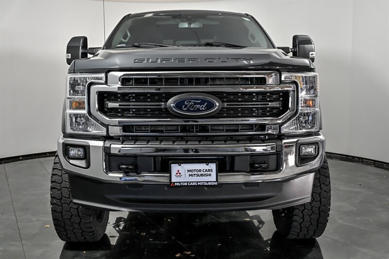 Used 2021 Ford F250 Lariat w/ Lariat Ultimate Package AWD/4WD image 4