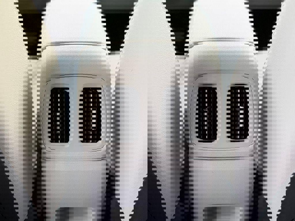 New 2026 Hyundai Tucson Limited image 8