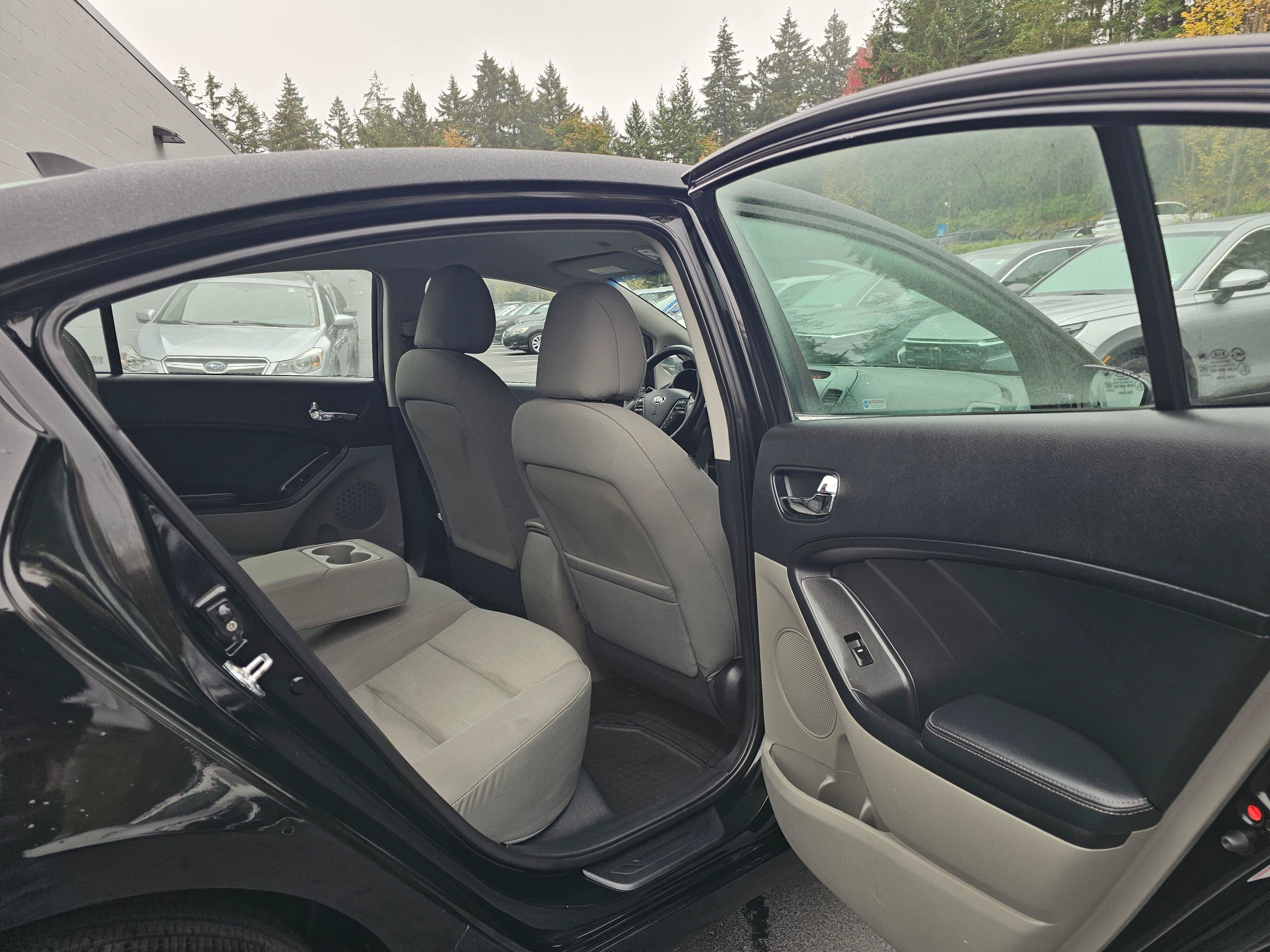 Used 2014 Kia Forte EX FWD image 15
