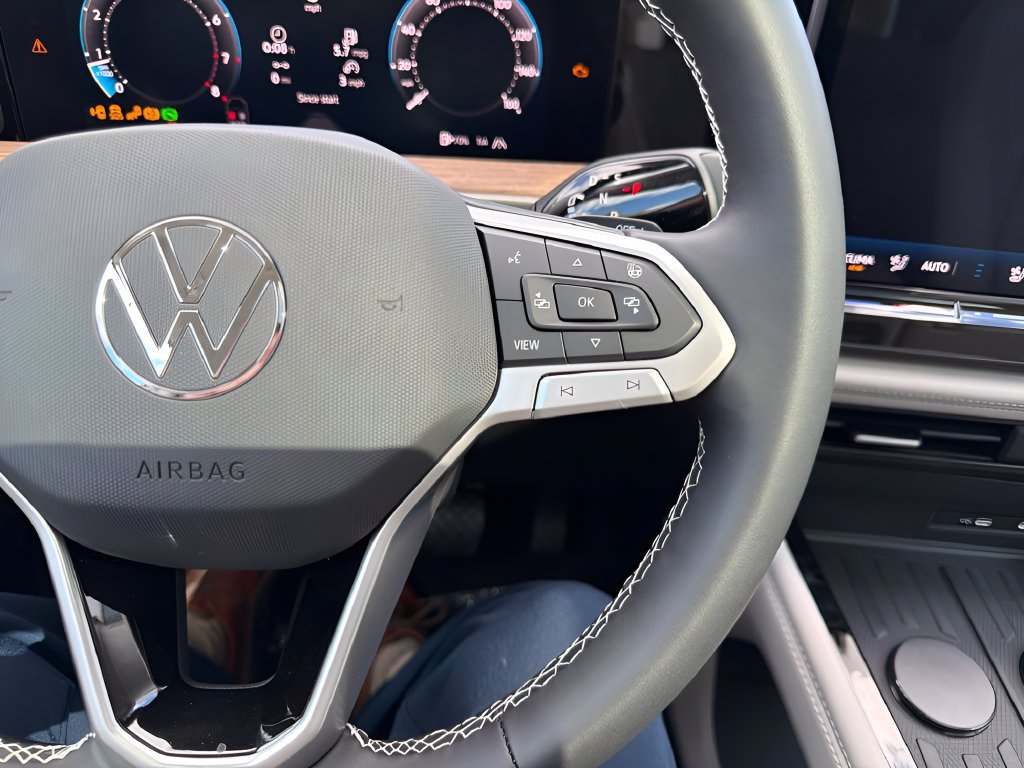 New 2027 Volkswagen Atlas SE AWD/4WD image 13