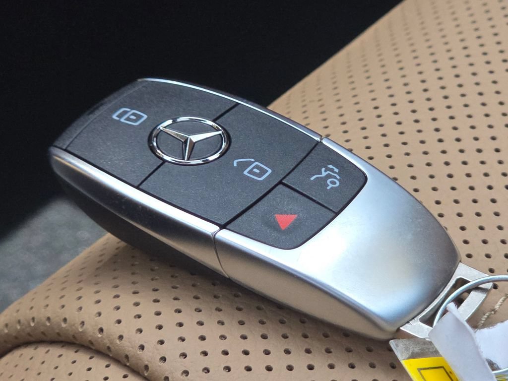 New 2026 Mercedes-Benz GLE 350 4MATIC image 40