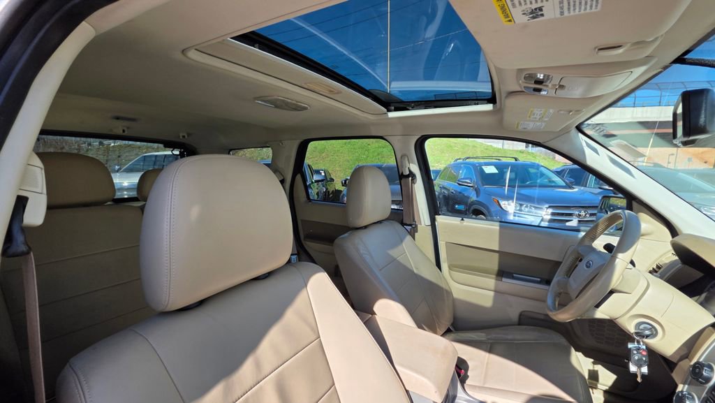 Used 2010 Ford Escape XLT image 37