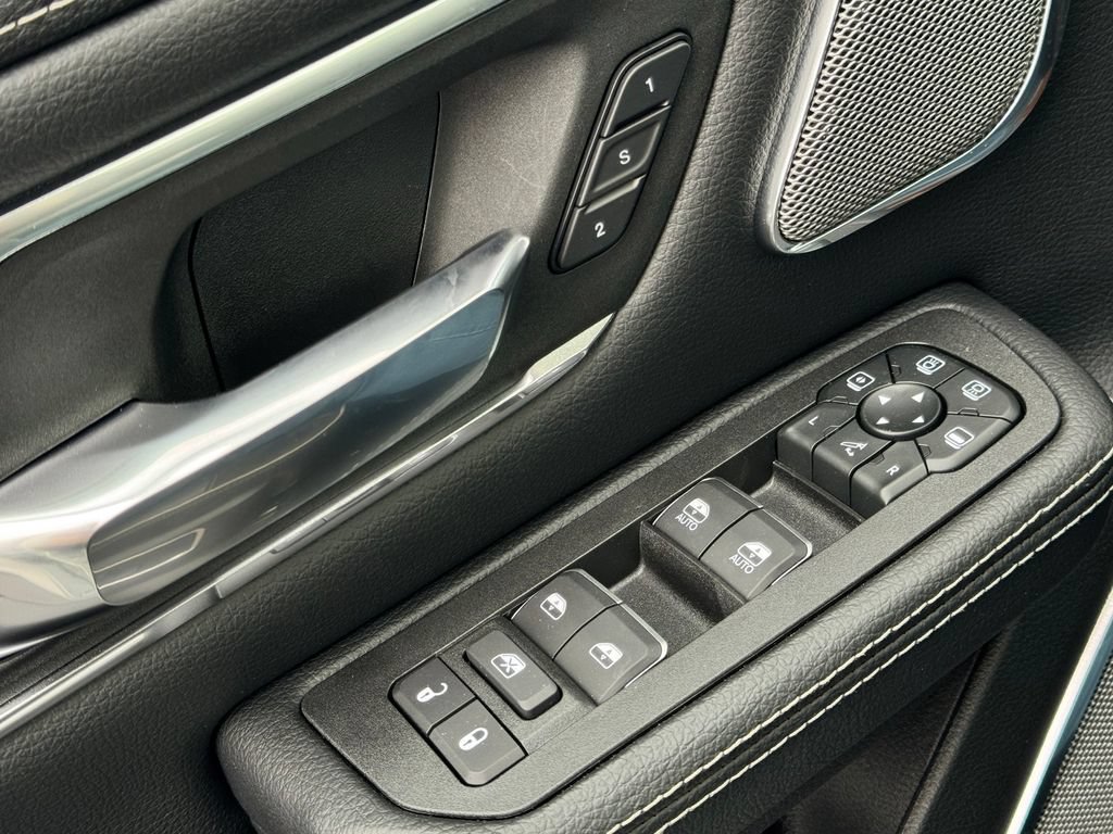 New 2026 RAM 1500 Laramie w/ Night Edition AWD/4WD image 26