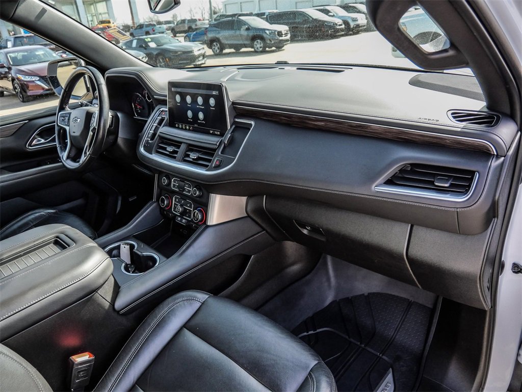Used 2021 Chevrolet Tahoe Z71 w/ Luxury Package image 16