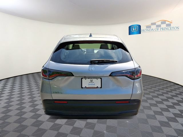 Certified 2023 Honda HR-V LX image 5