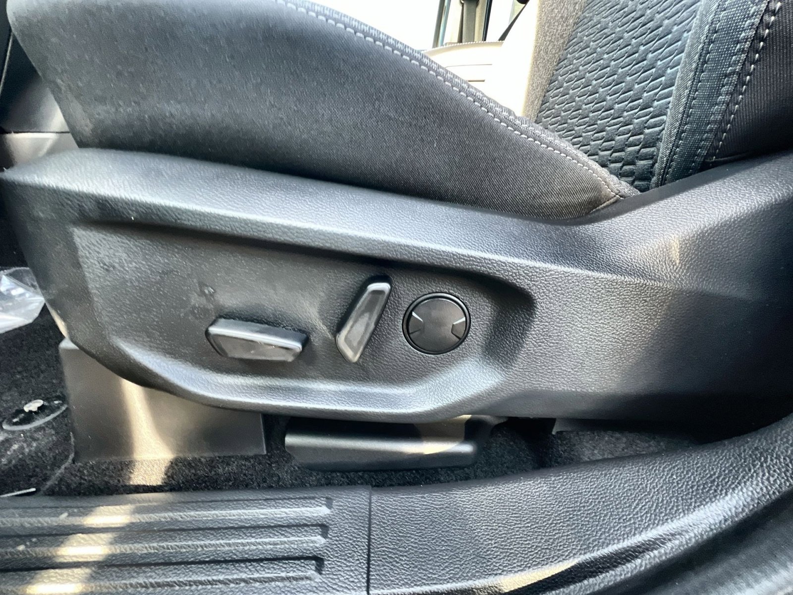 New 2025 Ford Ranger XLT w/ Equipment Group 301A High image 14