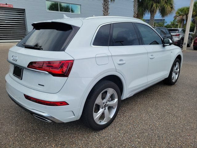 Used 2023 Audi Q5 2.0T Premium Plus w/ Premium Plus Package AWD/4WD image 7