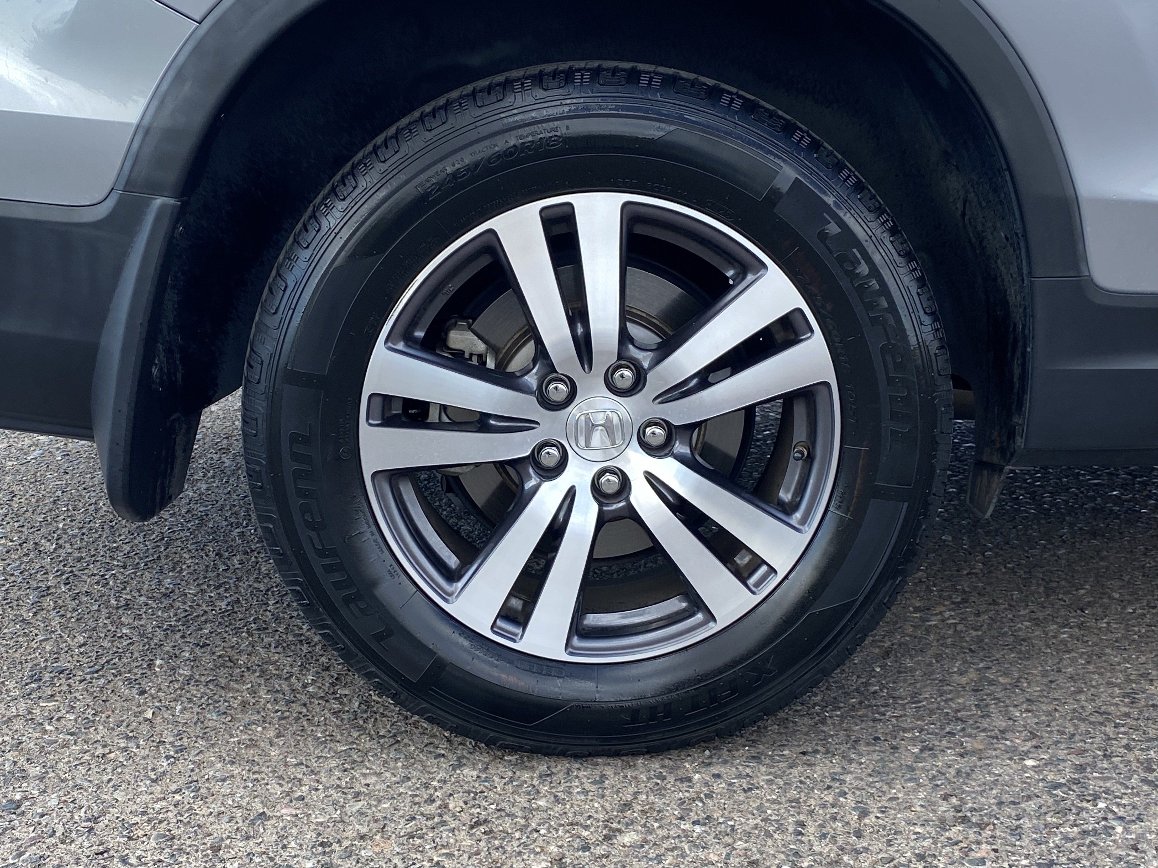 Used 2018 Honda Pilot EX image 9