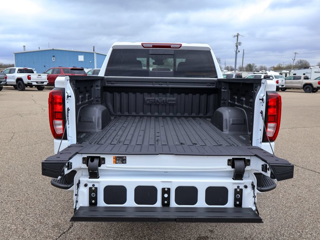New 2026 GMC Sierra 1500 Elevation w/ Elevation Premium Package AWD/4WD image 5