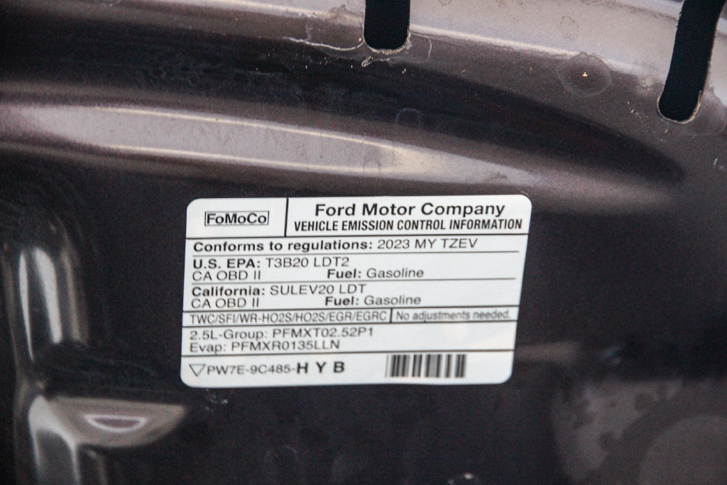 Certified 2023 Ford Escape SE w/ PHEV Premium Package FWD image 31