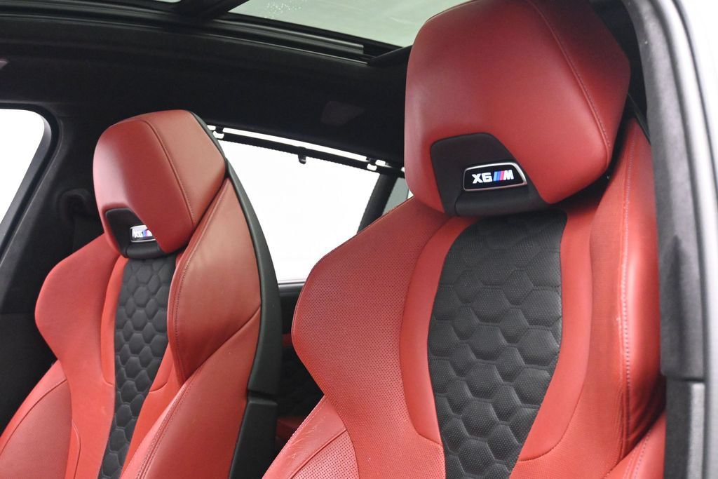 Used 2021 BMW X6 M w/ Executive Package AWD/4WD image 13