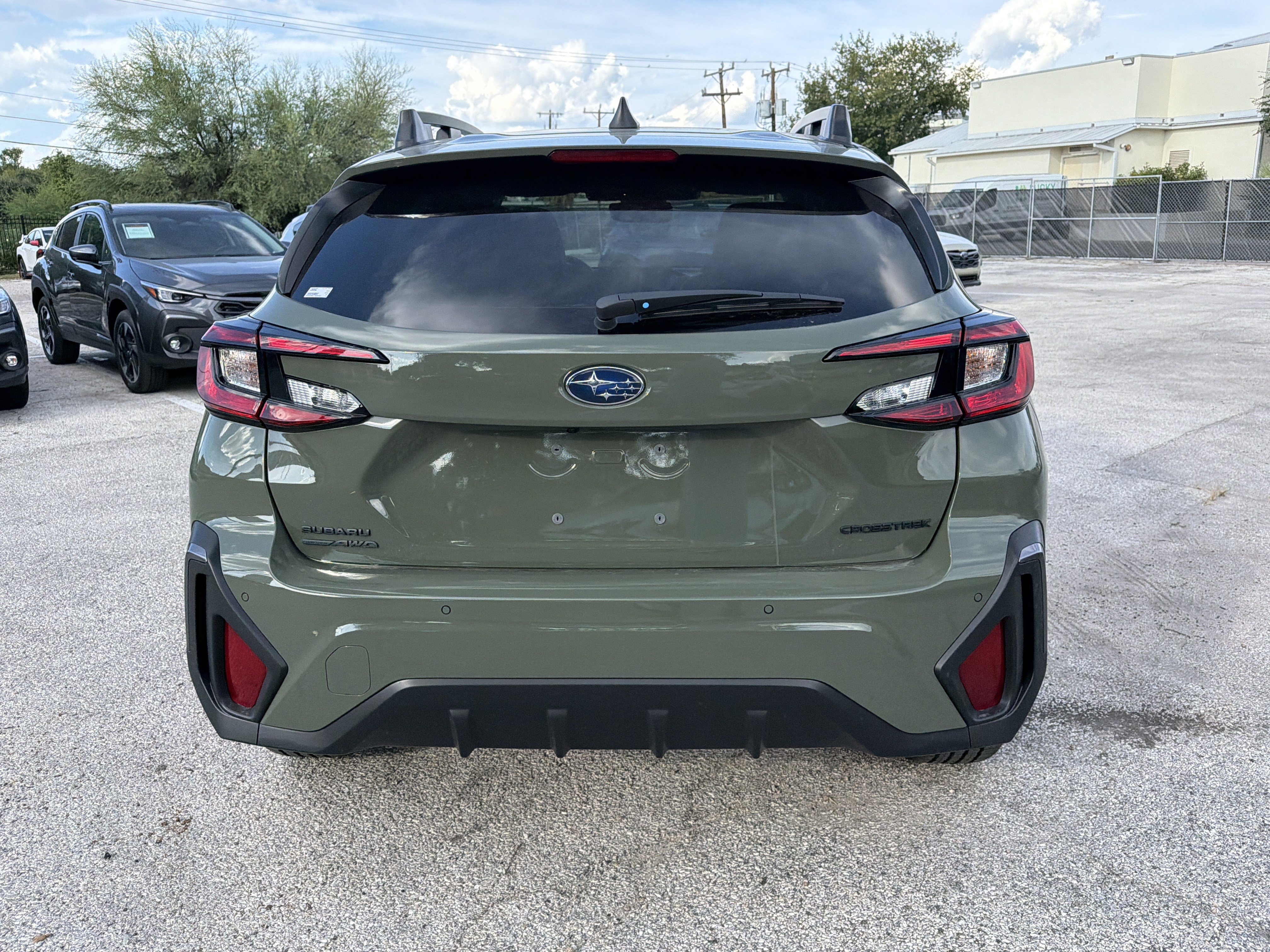 New 2026 Subaru Crosstrek 2.5i Limited w/ Crosstrek Mirror Package AWD/4WD image 4