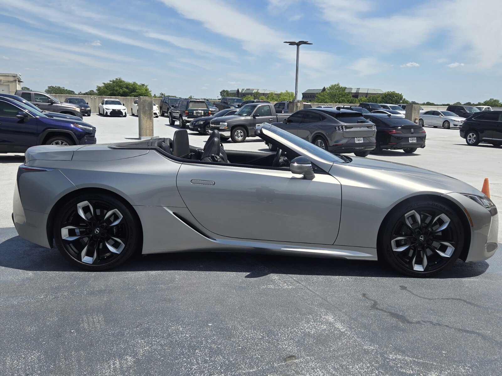 Used 2024 Lexus LC 500 Convertible w/ Touring Package RWD image 6