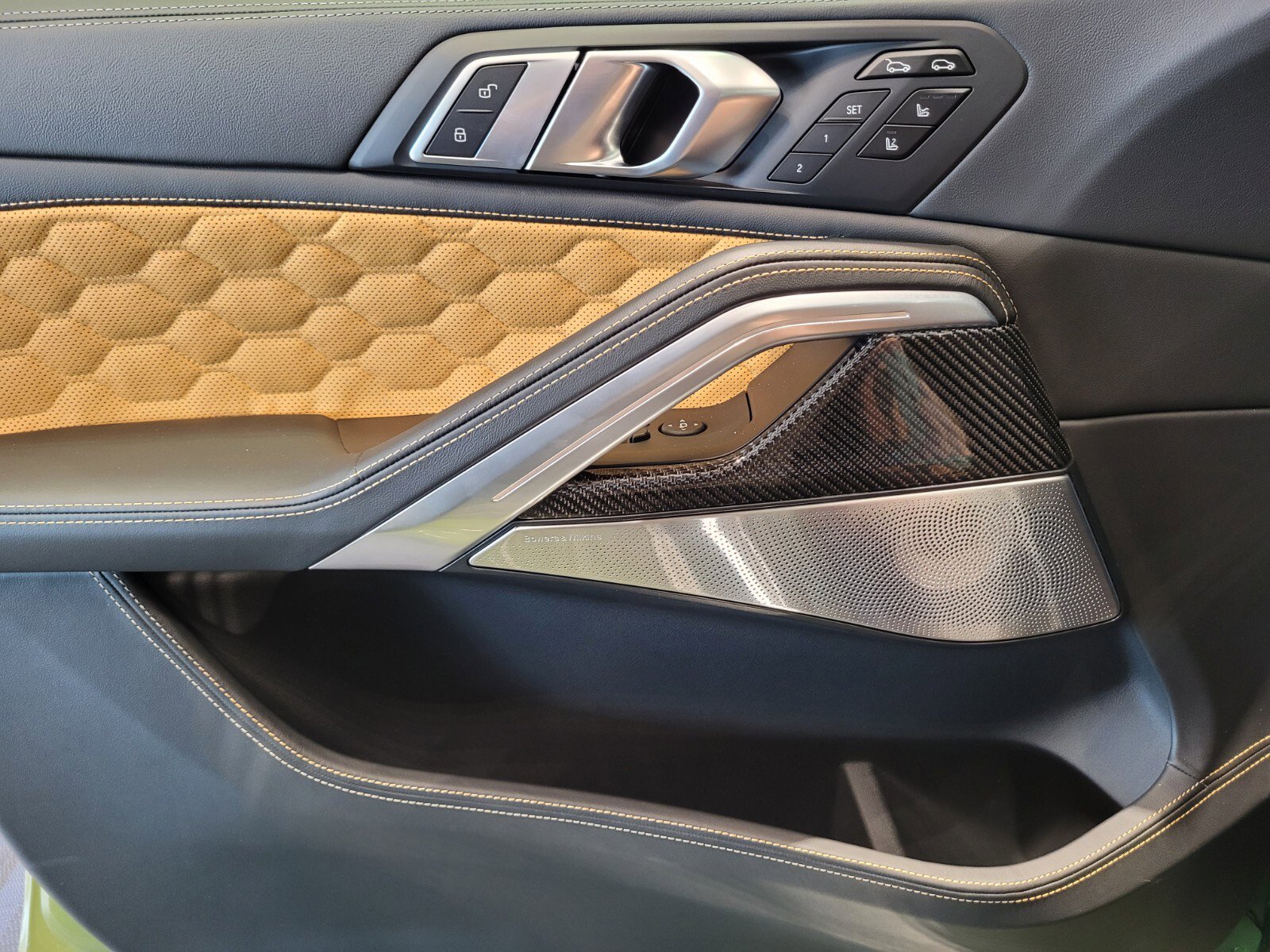 New 2026 BMW X6 M Competition w/ Executive Package image 21