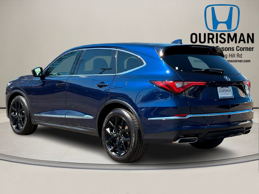 Used 2022 Acura MDX SH-AWD w/ Technology Package image 3