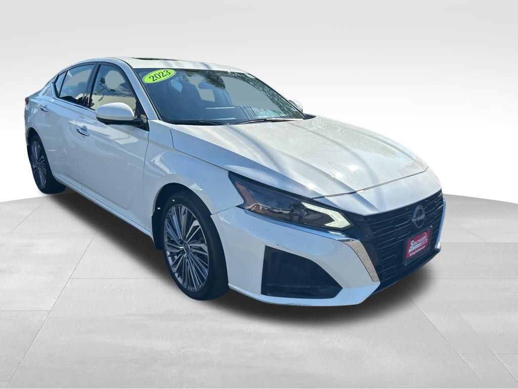 Used 2023 Nissan Altima 2.5 SL AWD/4WD image 8