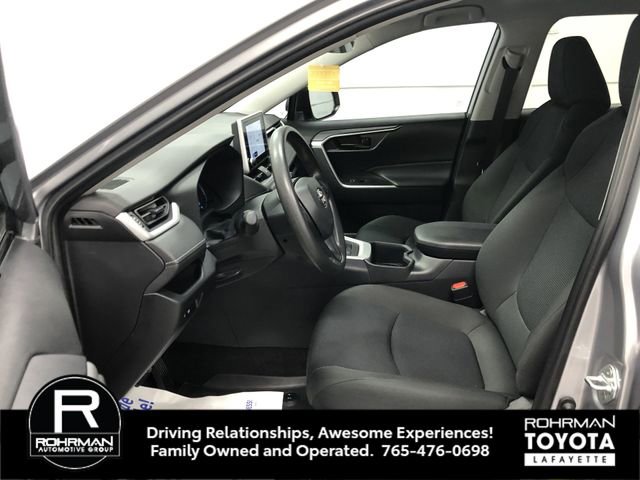 Used 2023 Toyota RAV4 LE image 11
