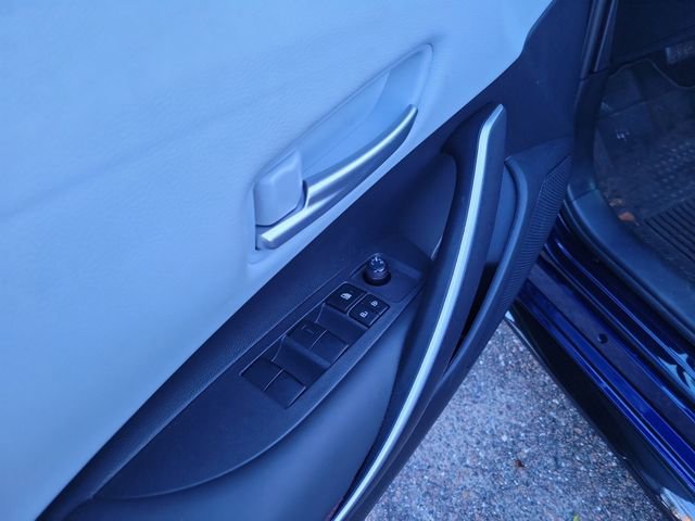 Used 2024 Toyota Corolla SE image 11