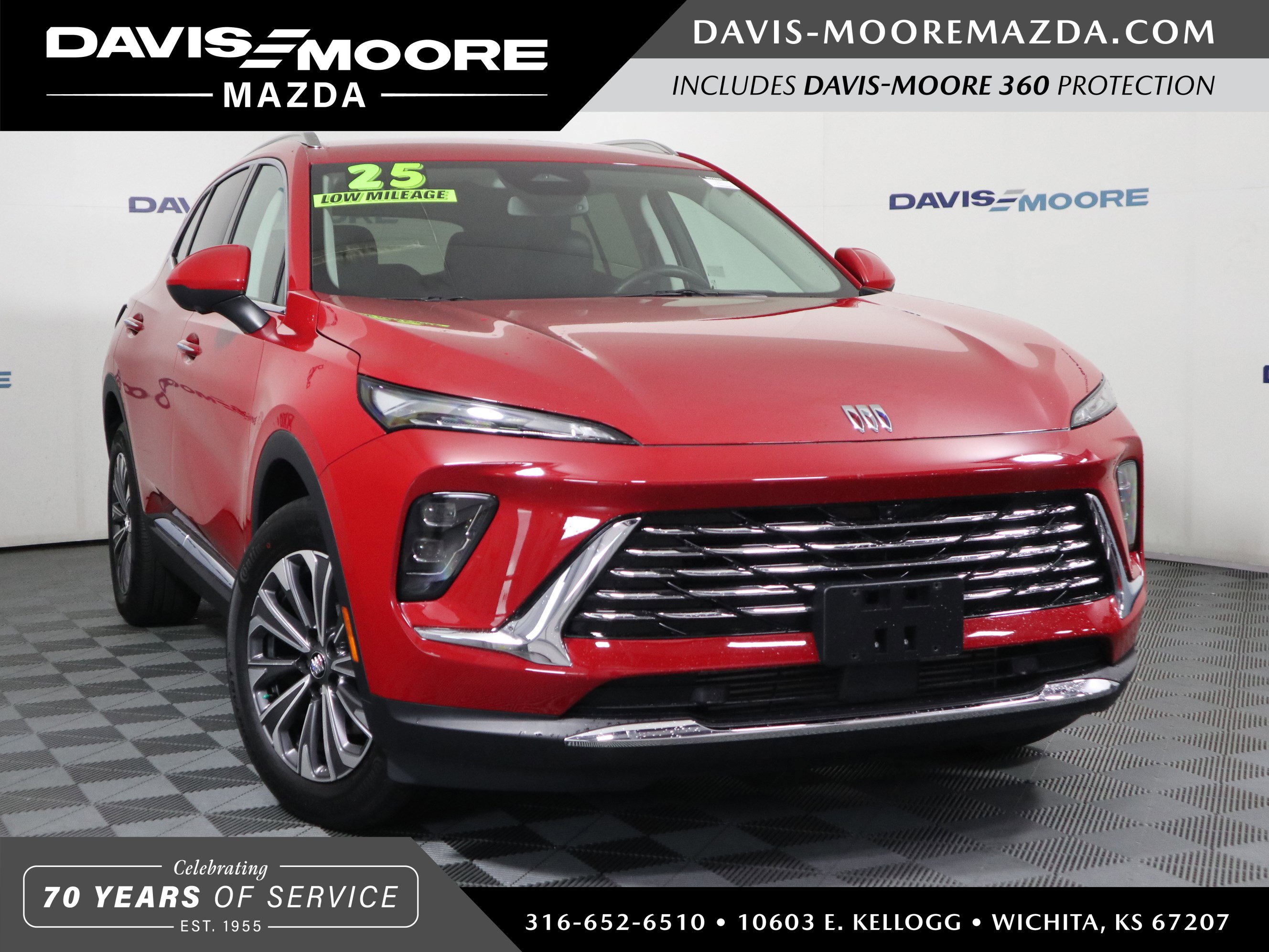 Used 2025 Buick Envision Preferred image 1