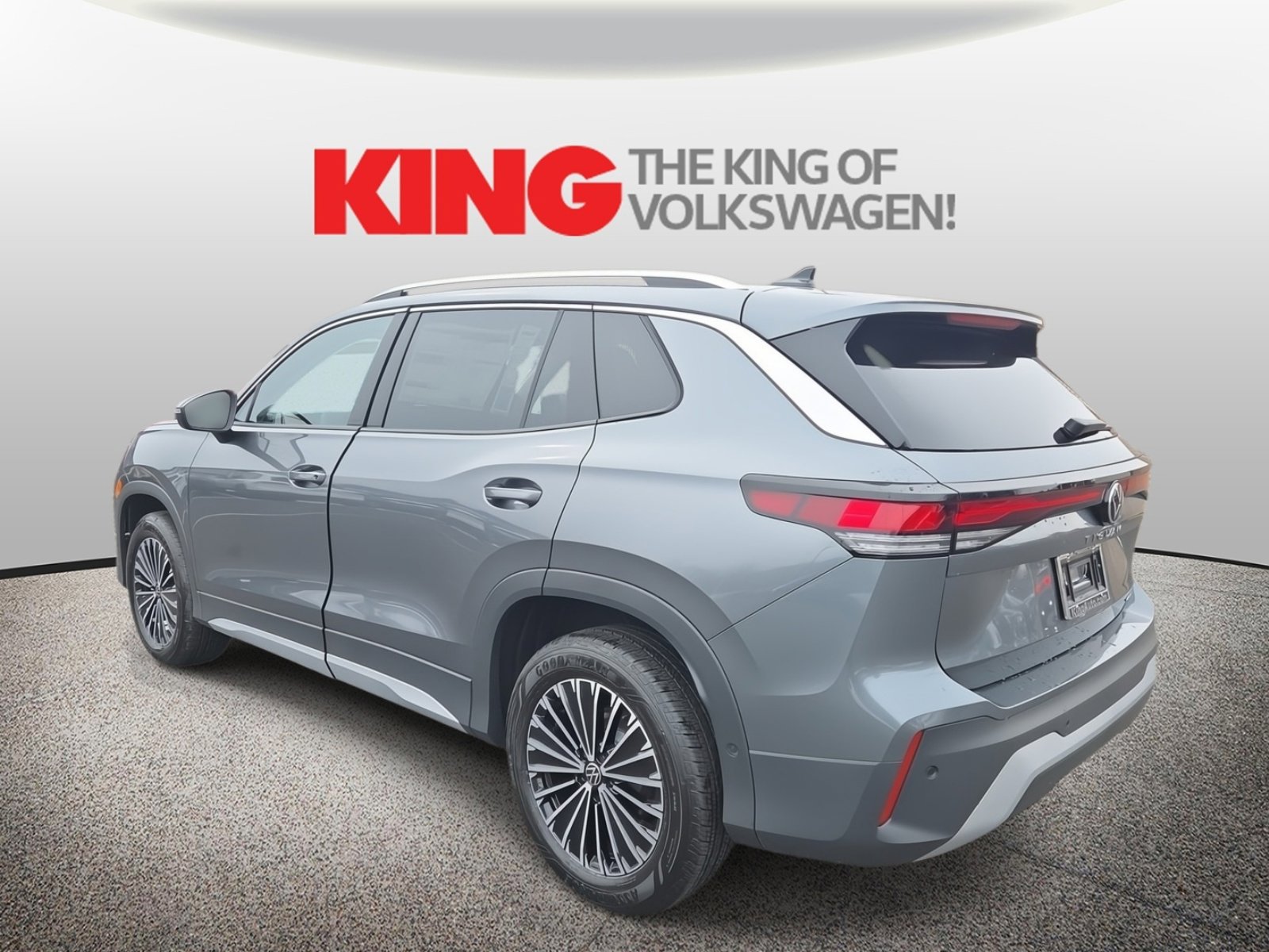 New 2026 Volkswagen Tiguan S image 6