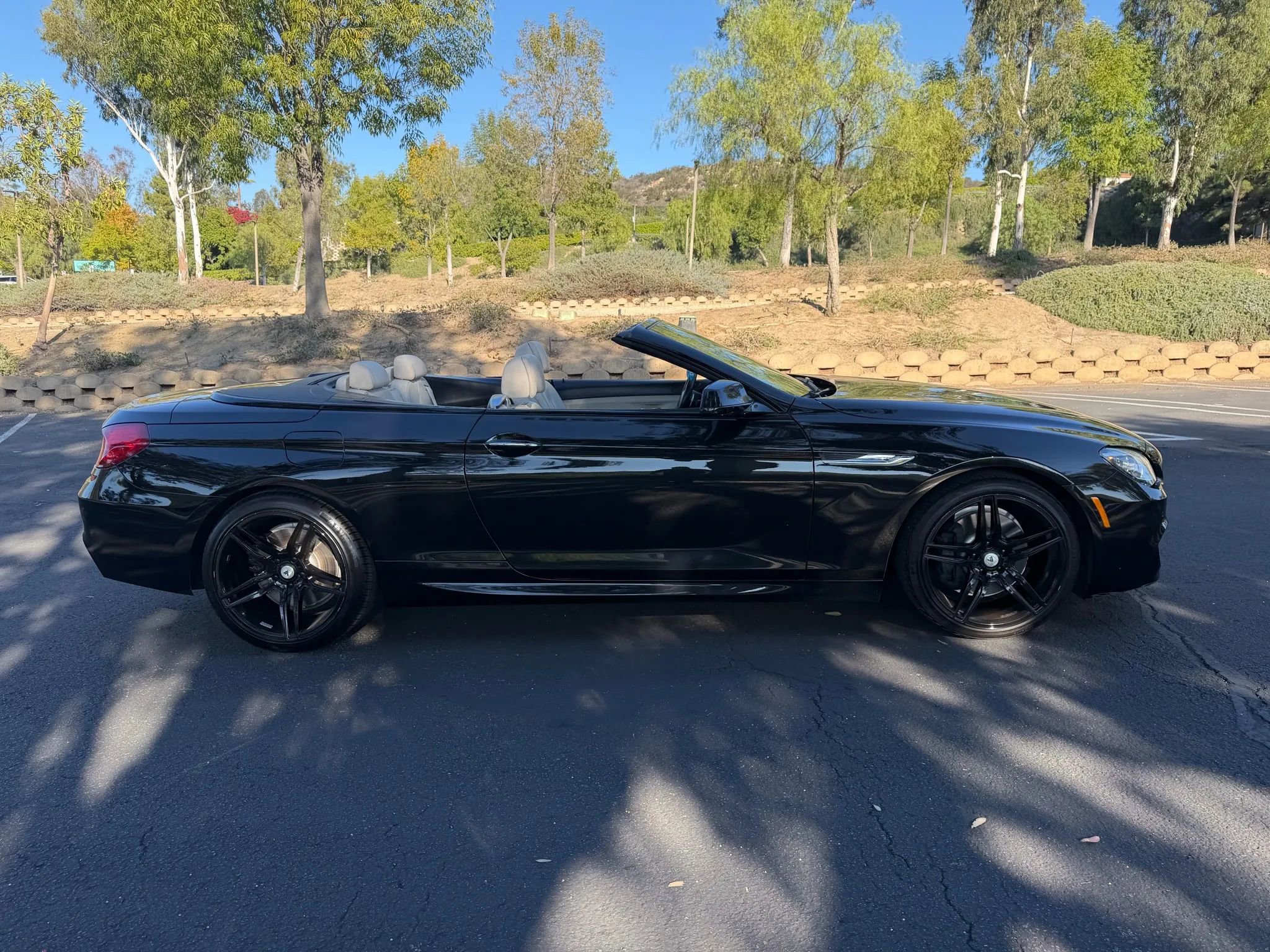 Used 2015 BMW 640i Convertible image 7