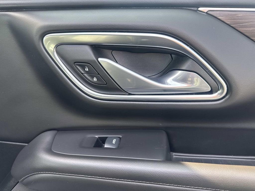 Certified 2024 Chevrolet Suburban LT image 14