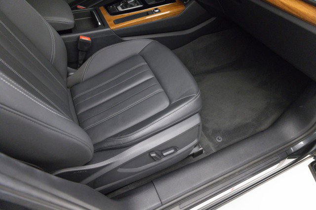 Used 2021 Audi Q5 e Premium w/ Convenience Package image 22