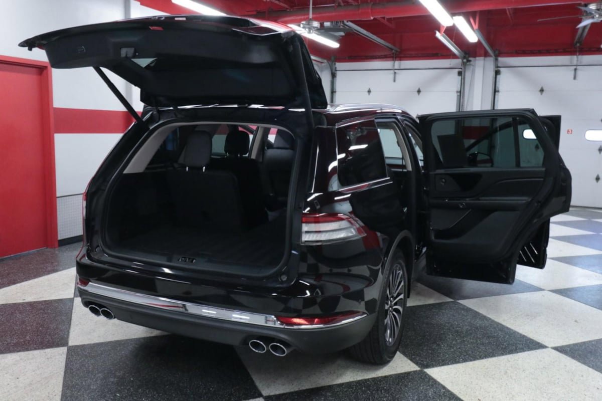 Used 2022 Lincoln Aviator Reserve w/ Equipment Group 201A image 37
