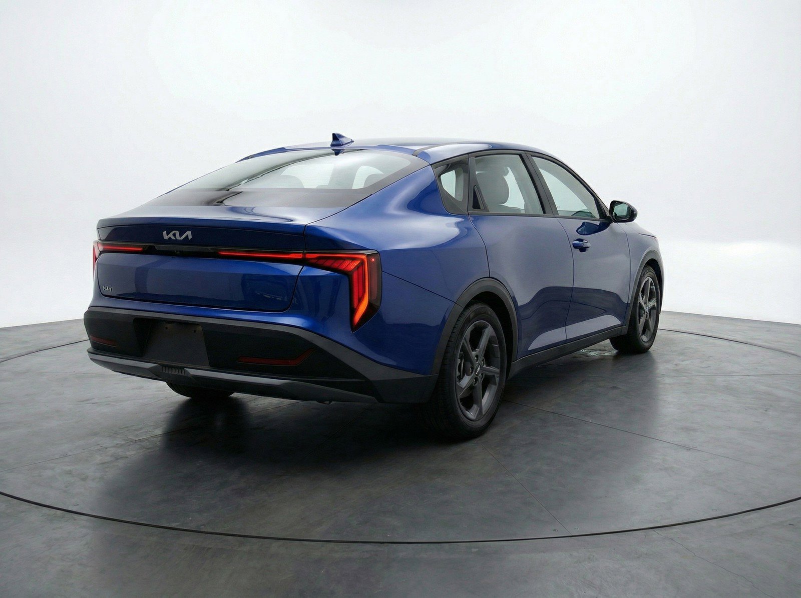 Used 2025 Kia K4 FWD image 9
