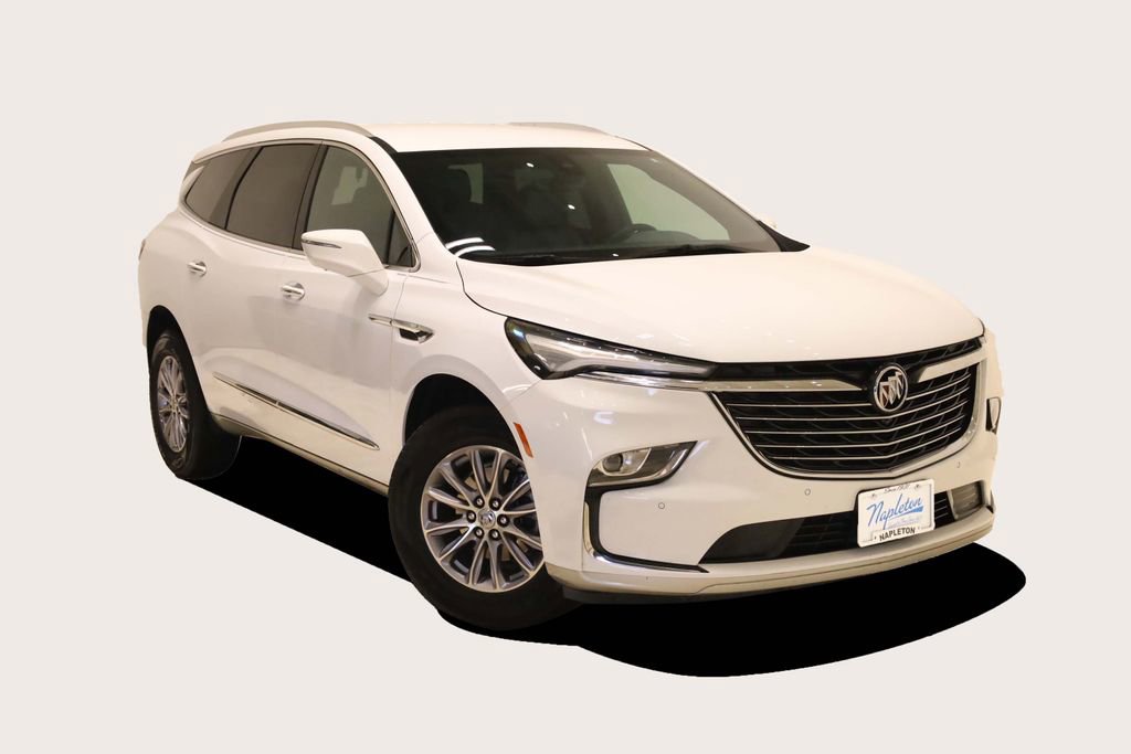 Used 2024 Buick Enclave Essence w/ Technology Package FWD video 2